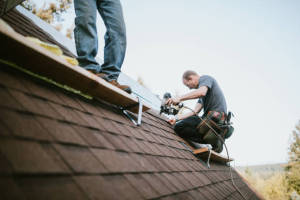 Local Roofers in Dellwood, MO